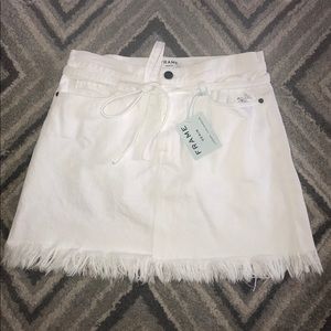 NWT!! FRAME Le High Belted Mini Skirt w/ Raw-Edge